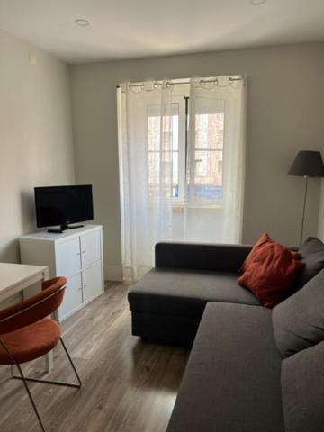 Fantastic 1 Bedroom At Roma Avenue - 1b * Lissabon